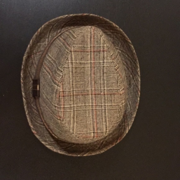 Men’s hat - Picture 3 of 5